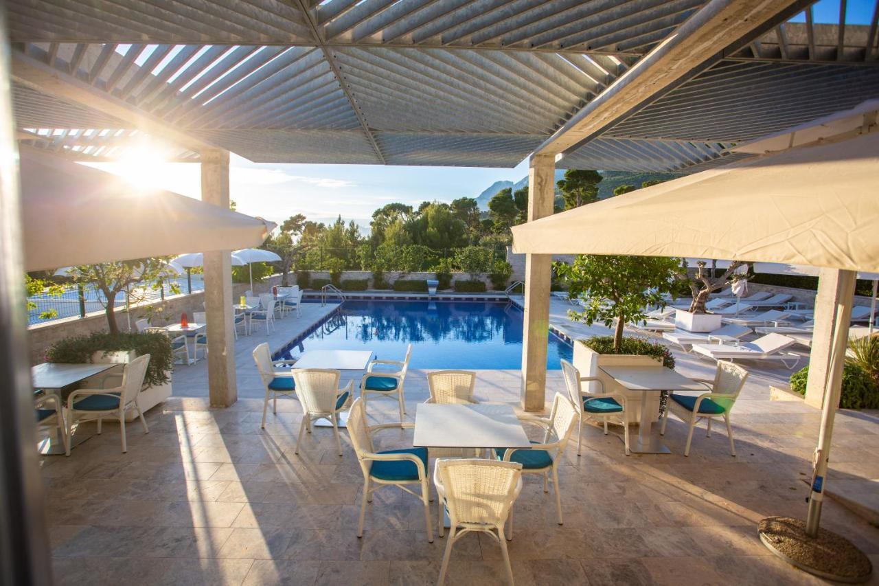 Poseidon Mobile Home Resort Макарська Екстер'єр фото