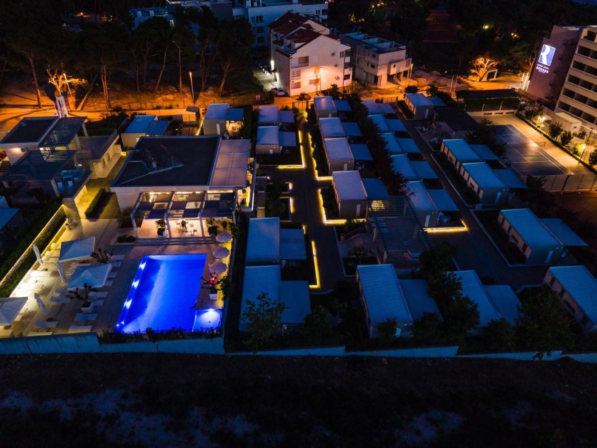 Poseidon Mobile Home Resort Макарська Екстер'єр фото