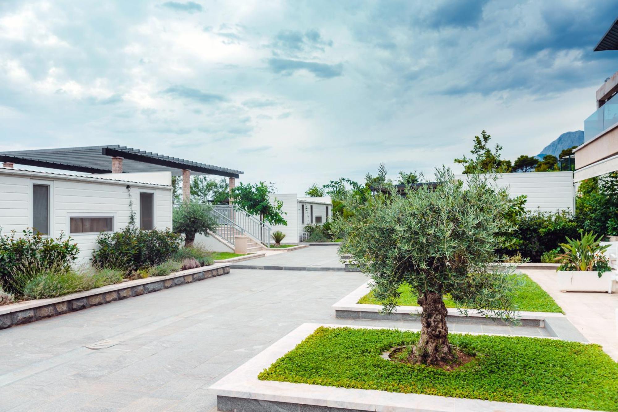 Poseidon Mobile Home Resort Макарська Екстер'єр фото
