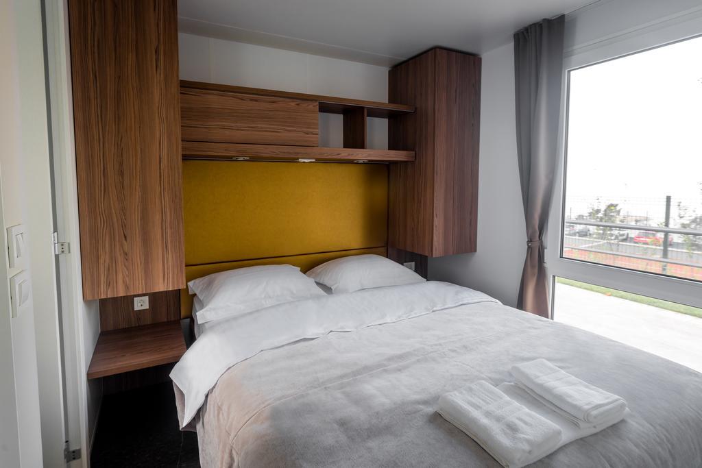 Poseidon Mobile Home Resort Макарська Екстер'єр фото